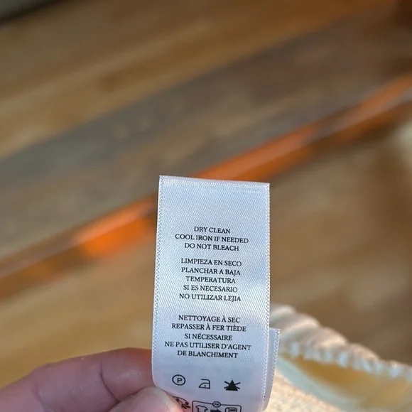 Rails Bambi Cream and Navy Sweater Top medium - Picture 12 of 13